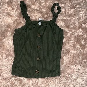 Cute green short tank top for the summer